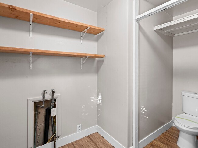 Building Photo - Beautiful home for rent!