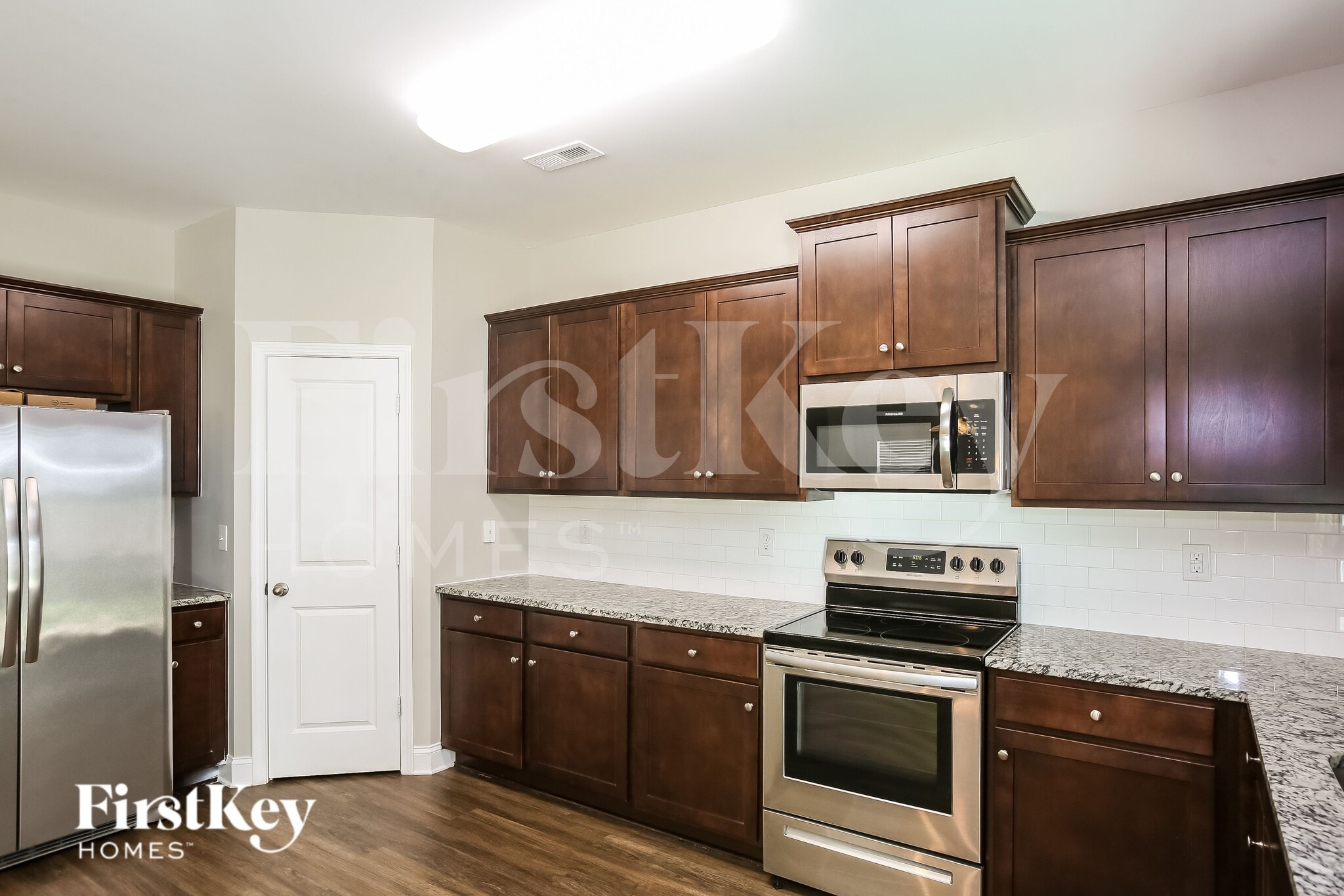 Building Photo - 9520 Blue Knoll Ct