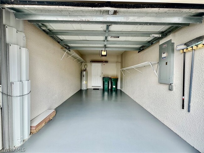 Building Photo - 996 Hampton Cir