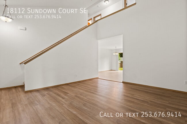 Building Photo - 18112 Sundown Ct SE