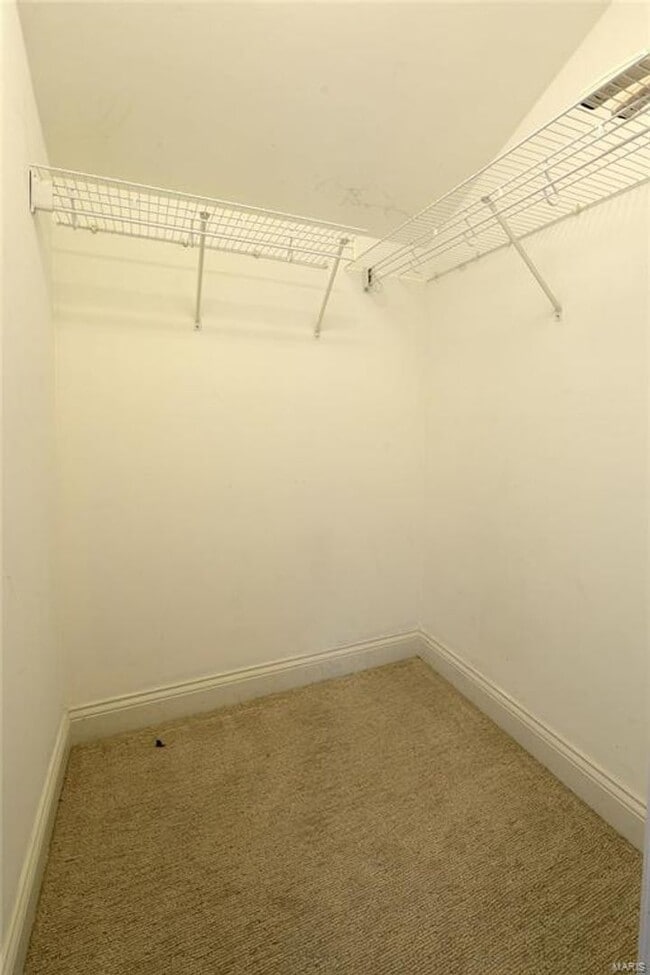 Building Photo - 7709 Gannon Ave