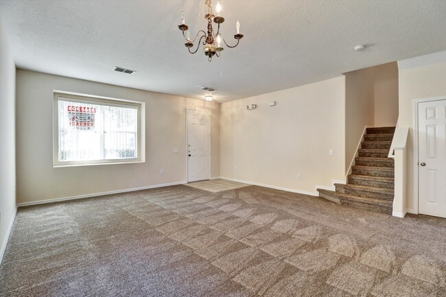 Building Photo - 2719 Portchester Ct