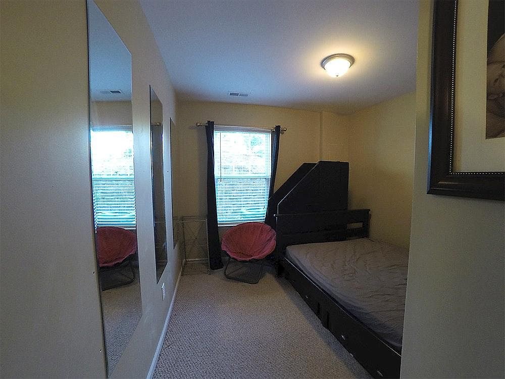 Building Photo - Room in Townhome on Haywards Heath Ln