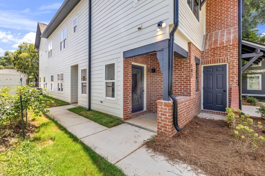 Building Photo - 4115 4th Ave S