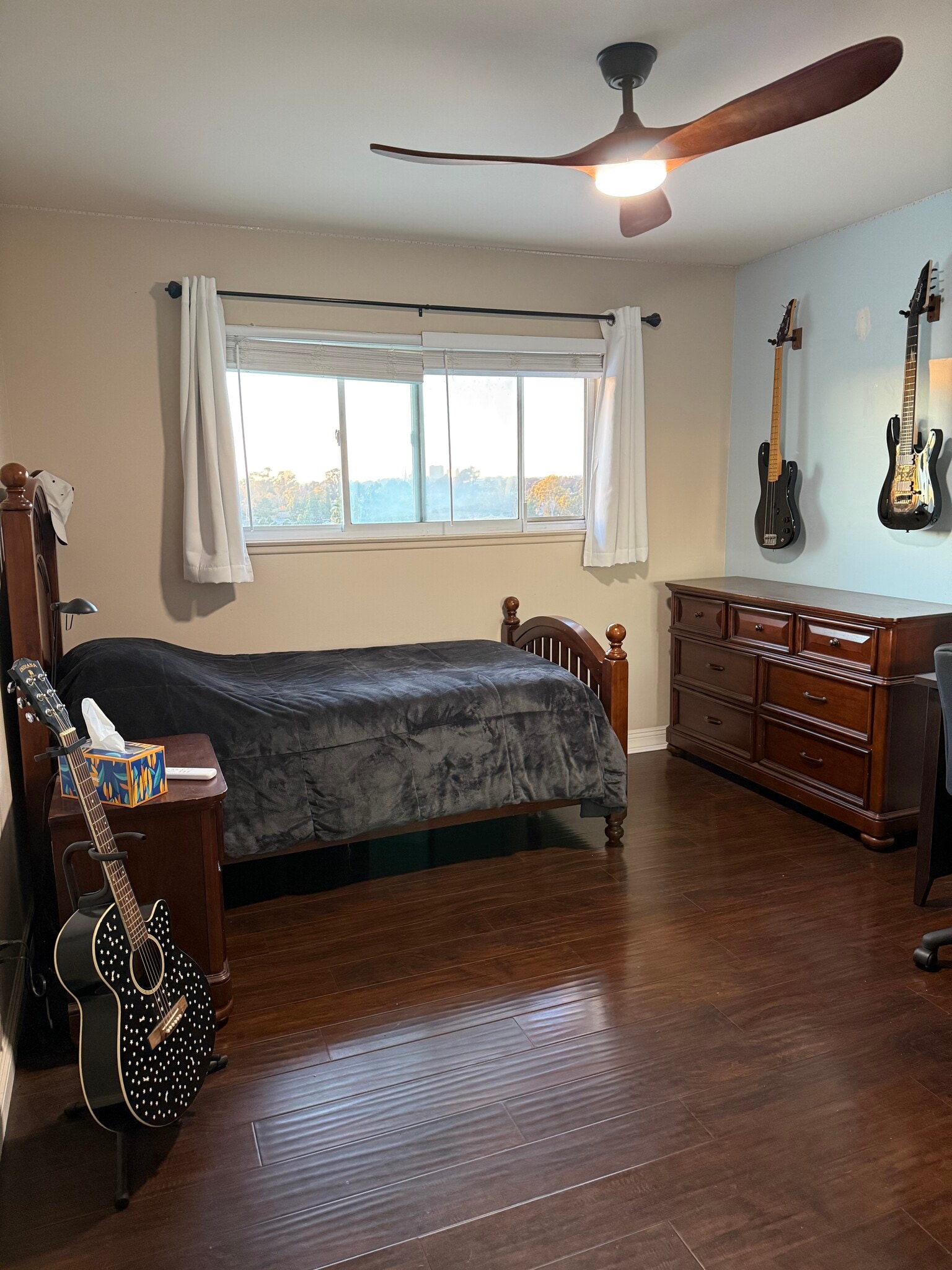Bedroom 1-1 - 7010 Dennison St