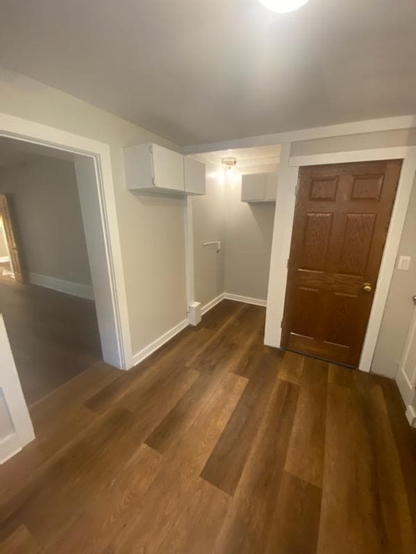 Building Photo - 709 E 22nd St