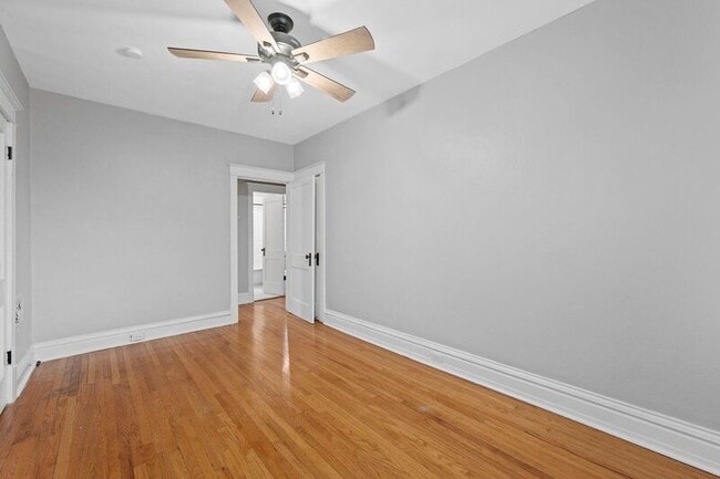 Building Photo - 1514-1518 McCausland Ave