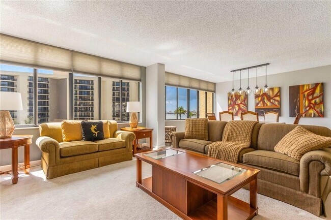 Building Photo - 700 Island Way