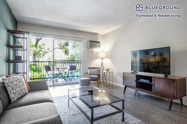 Building Photo - 3450 Sawtelle Blvd