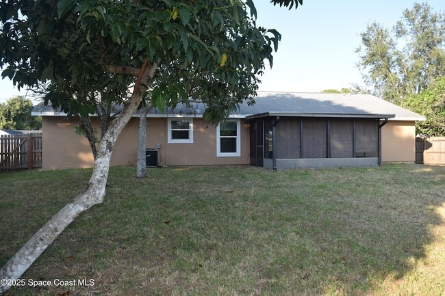 Building Photo - 1756 Jacobin St NW