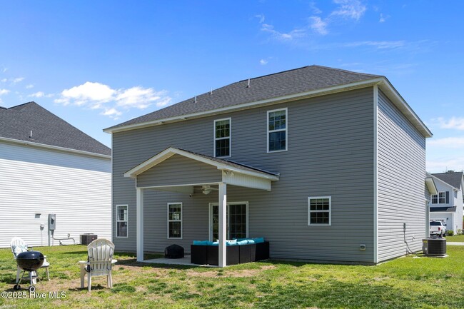 Building Photo - 430 Nantucket Trl