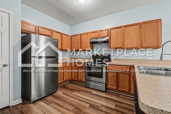 Building Photo - 5794 Westchase St