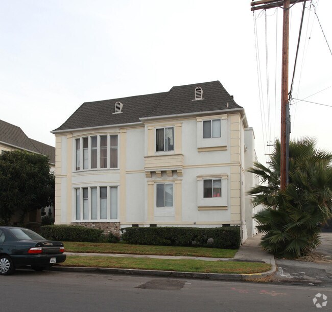 Building Photo - 312 N Ogden Dr