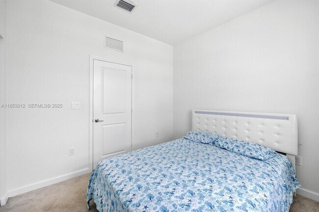 Building Photo - 29269 SW 162nd Ct