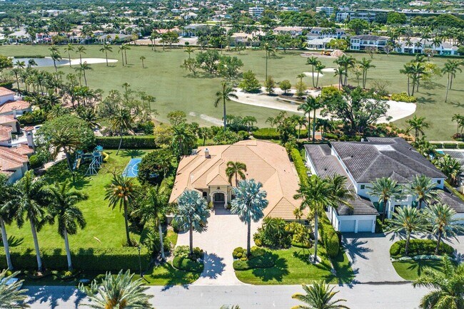 Building Photo - 1831 Sabal Palm Dr