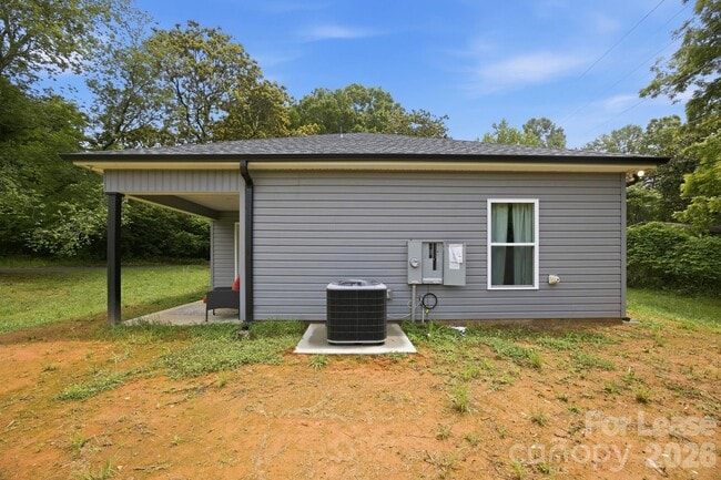 Building Photo - 53 Travora Cir