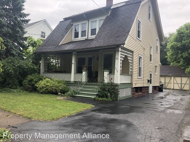 Primary Photo - 3 br, 1 bath House - 306 Melrose Ave.