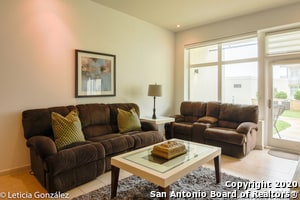 Building Photo - 17902 La Cantera Pkwy