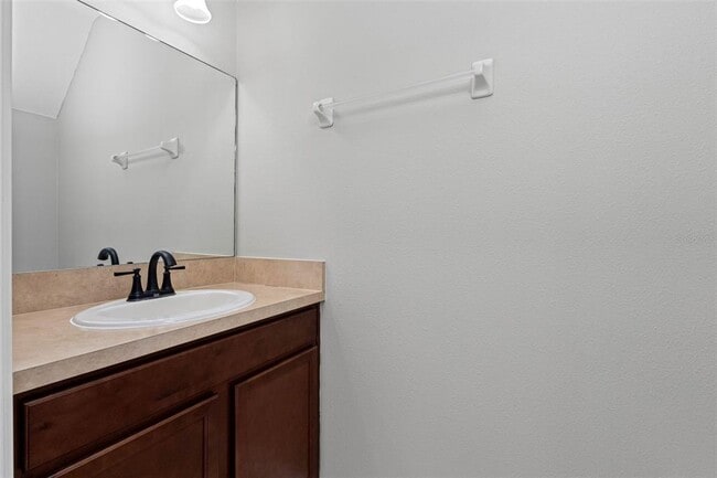 Building Photo - 6324 Torrington Cir