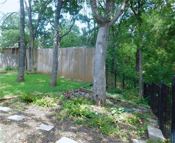 Building Photo - 108 Red Bluff Dr