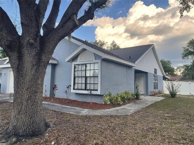 Building Photo - 10114 Allenwood Dr