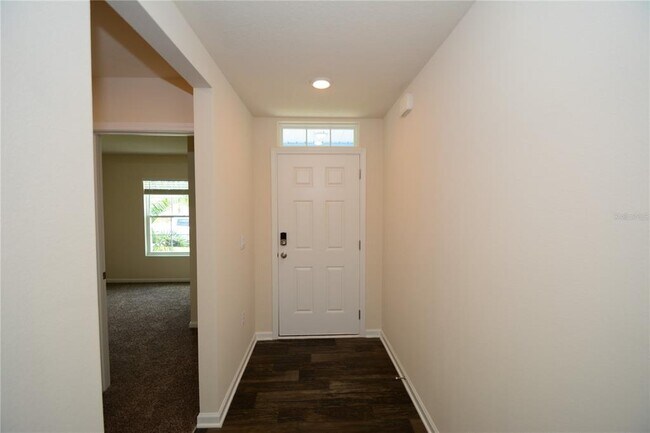 Building Photo - 699 Grand Reserve Dr