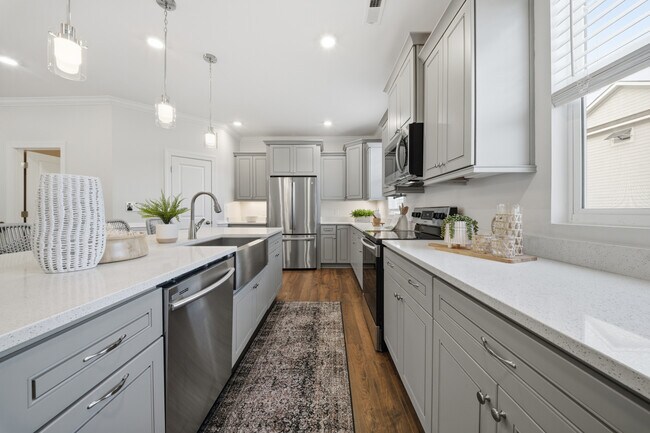 Building Photo - 4106 Pleasant Ave