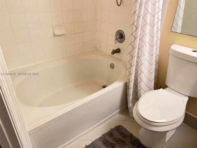 Building Photo - 17100 N Bay Rd