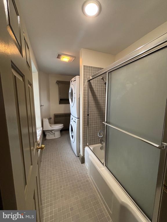 Building Photo - 28 W Main St