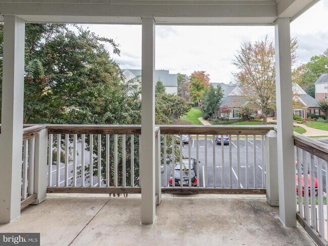 Building Photo - 3906 Penderview Dr