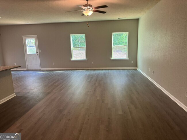 Building Photo - 3475 Ridge Hill Pkwy