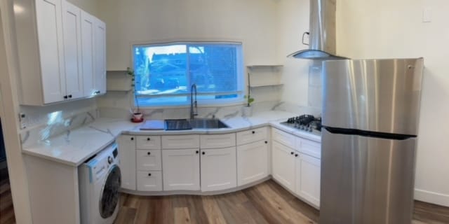 Building Photo - 13353 Killion St