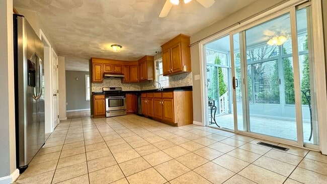 Building Photo - 1 Mauriello Dr