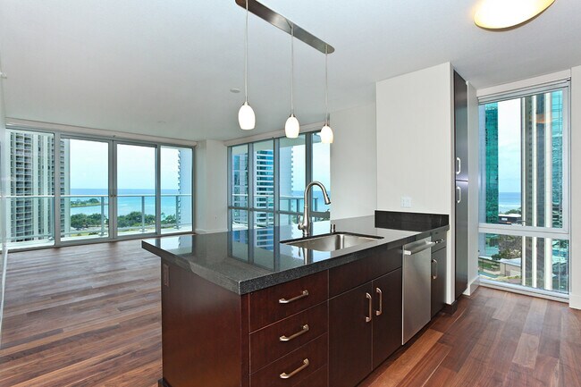 Primary Photo - Convenient Luxury Living!! WELCOME TO WAIH...