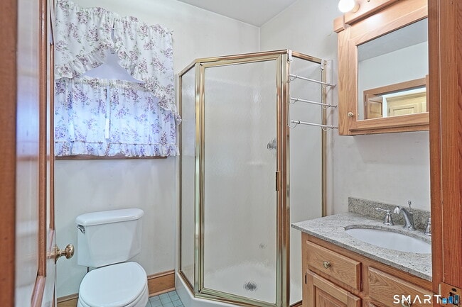 Building Photo - 1129 N Colony Rd