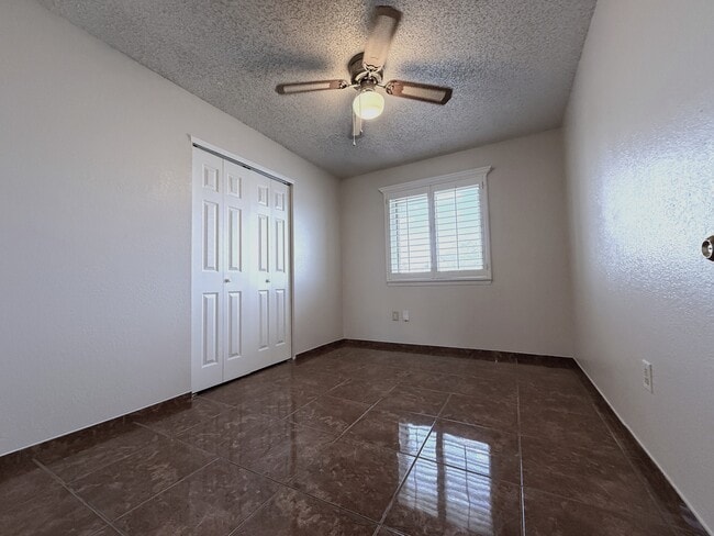 Building Photo - 9321 Sorbonne Dr