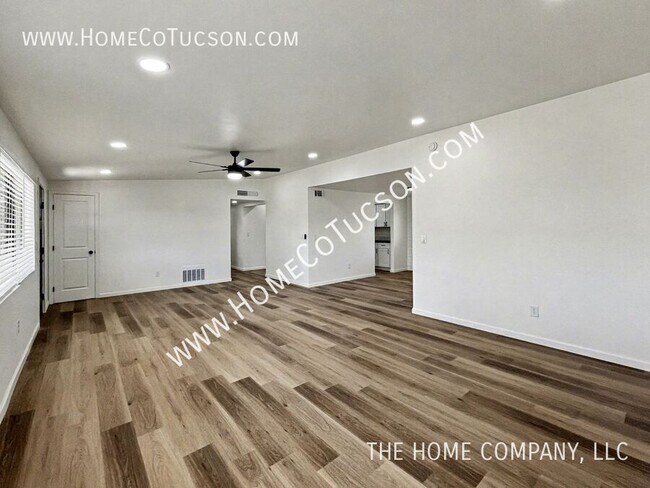 Building Photo - 6060 N Van Ark Rd