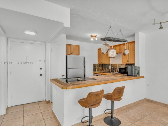 Building Photo - 7403 SW 82nd St