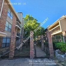 Building Photo - 5750 Phoenix Dr