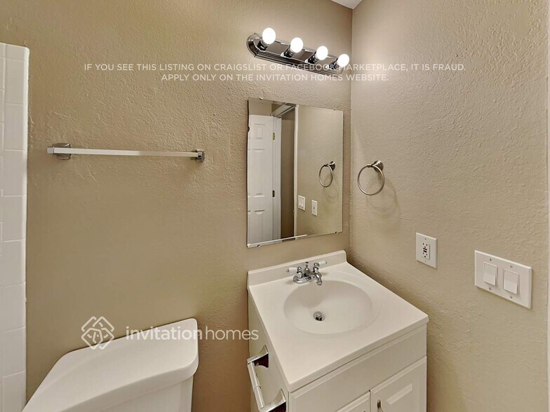 Building Photo - 4934 Joseph Dr