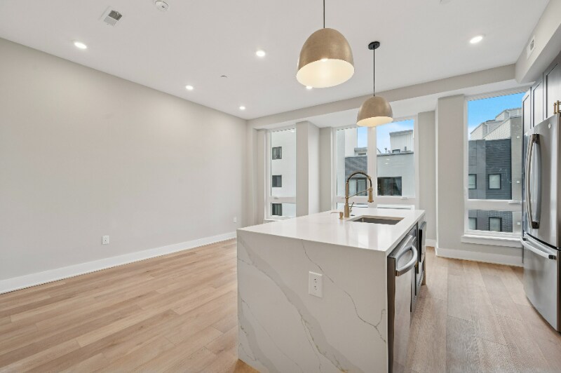 Building Photo - 1626 Ridge Ave