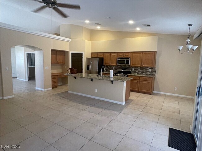 Building Photo - 10629 Bella Ordaz Way