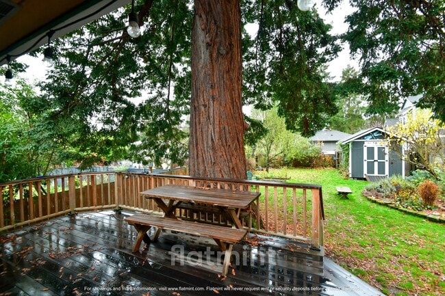 Building Photo - 8839 Densmore Ave N