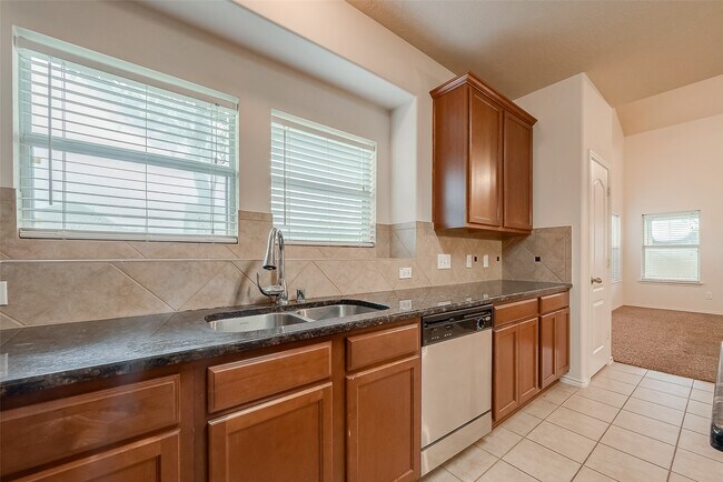 Building Photo - 21203 Branchport Dr