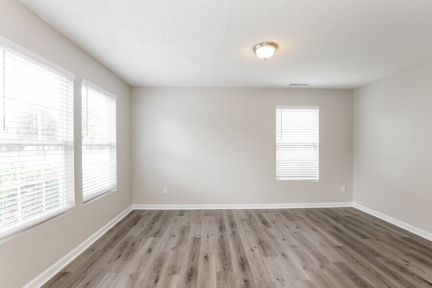 Building Photo - 4488 Norfleet St