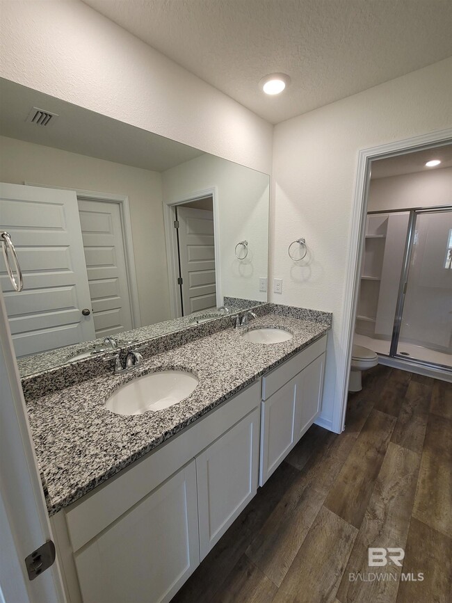 Building Photo - 14693 Dayton Cir