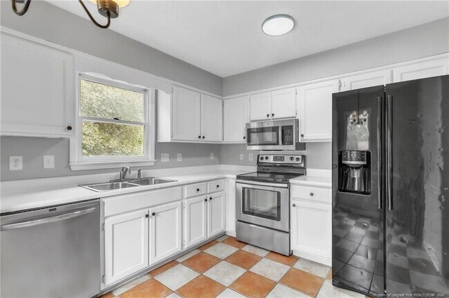 Building Photo - 4725 Grandison Ct