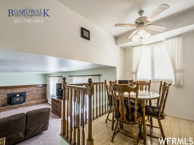 Building Photo - Updated 5-Bedroom Home in Sandy
