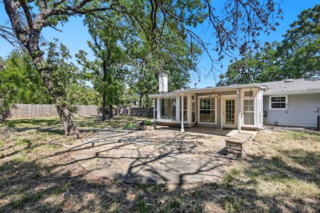 Building Photo - 5702 Teasley Ln