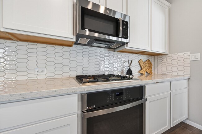 Building Photo - 11676 Whirlaway Dr